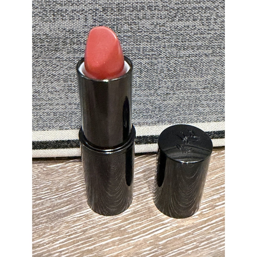 New Lancome Color Design Lipstick ~ DESIGNER BLOOM ~ Cream